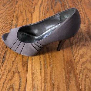 Dress heels